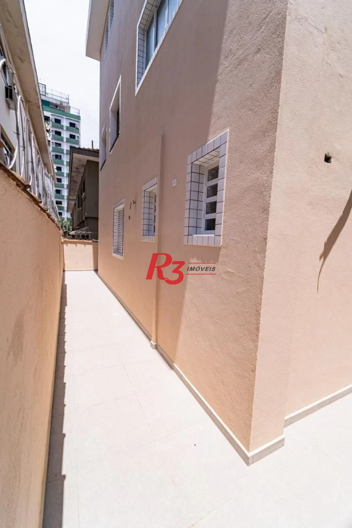 Casa com 3 dormitórios à venda, 111 m² por R$ 1.120.000,00 - Campo Grande - Santos/SP
