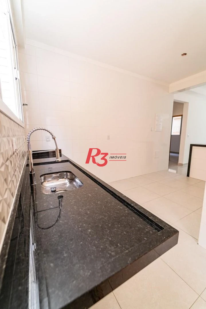 Casa com 3 dormitórios à venda, 111 m² por R$ 1.120.000,00 - Campo Grande - Santos/SP