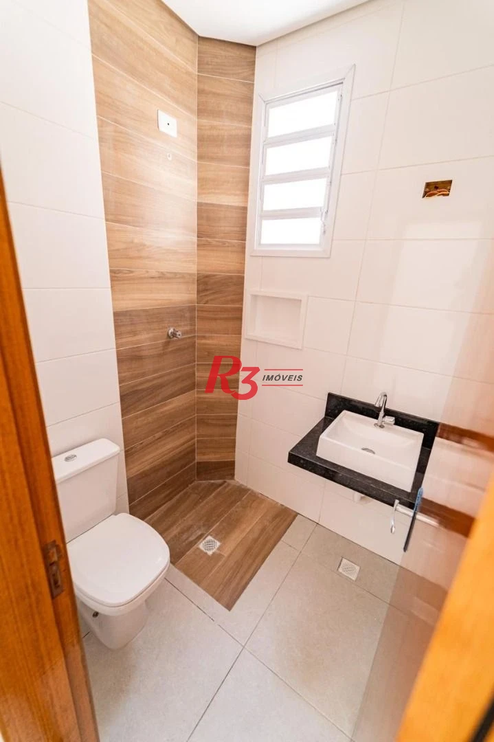 Casa com 3 dormitórios à venda, 111 m² por R$ 1.120.000,00 - Campo Grande - Santos/SP