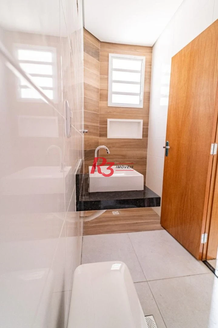 Casa com 3 dormitórios à venda, 111 m² por R$ 1.120.000,00 - Campo Grande - Santos/SP