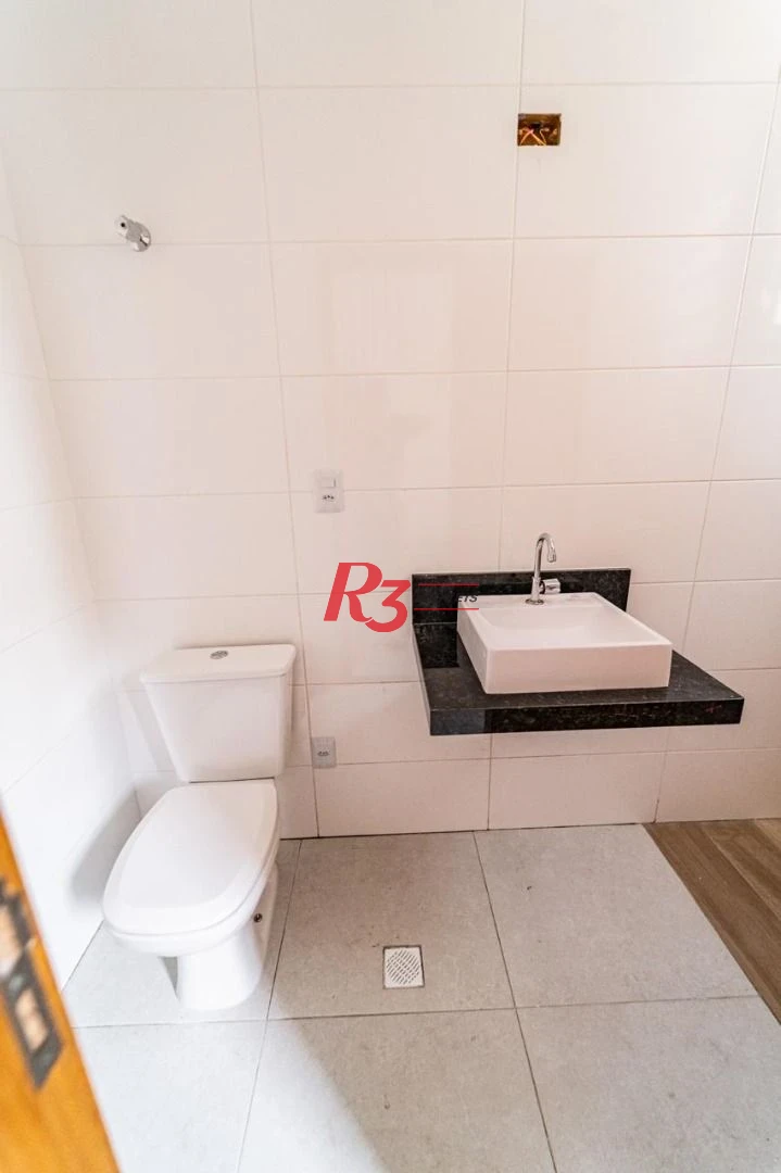 Casa com 3 dormitórios à venda, 111 m² por R$ 1.120.000,00 - Campo Grande - Santos/SP