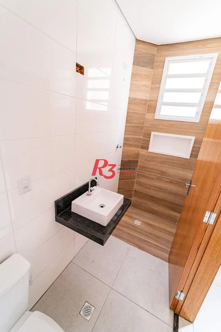 Casa com 3 dormitórios à venda, 111 m² por R$ 1.120.000,00 - Campo Grande - Santos/SP