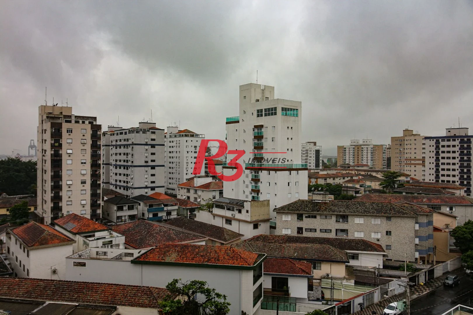 Apartamento com 2 dormitórios à venda, 77 m² por R$ 539.000,00 - Embaré - Santos/SP