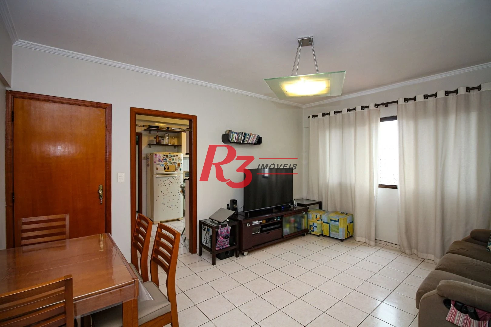 Apartamento com 2 dormitórios à venda, 77 m² por R$ 539.000,00 - Embaré - Santos/SP