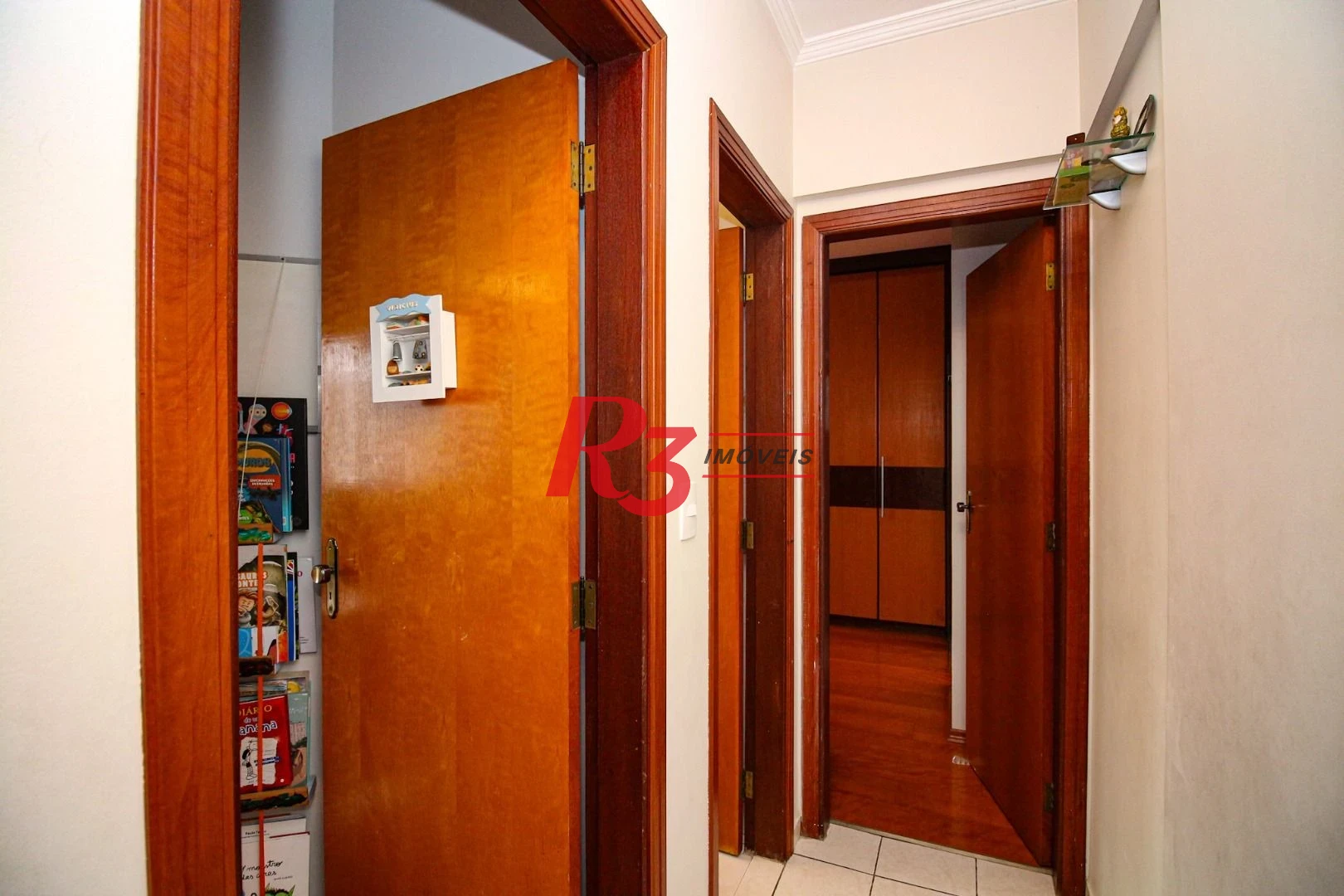 Apartamento com 2 dormitórios à venda, 77 m² por R$ 539.000,00 - Embaré - Santos/SP