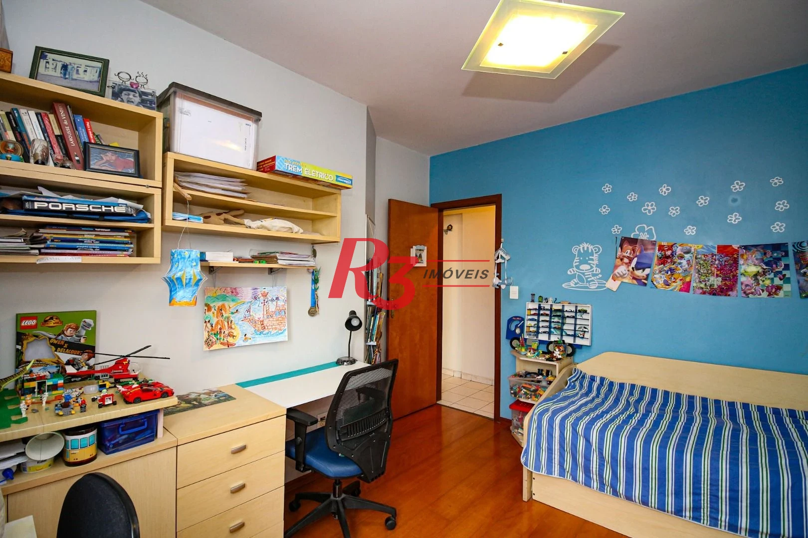 Apartamento com 2 dormitórios à venda, 77 m² por R$ 539.000,00 - Embaré - Santos/SP