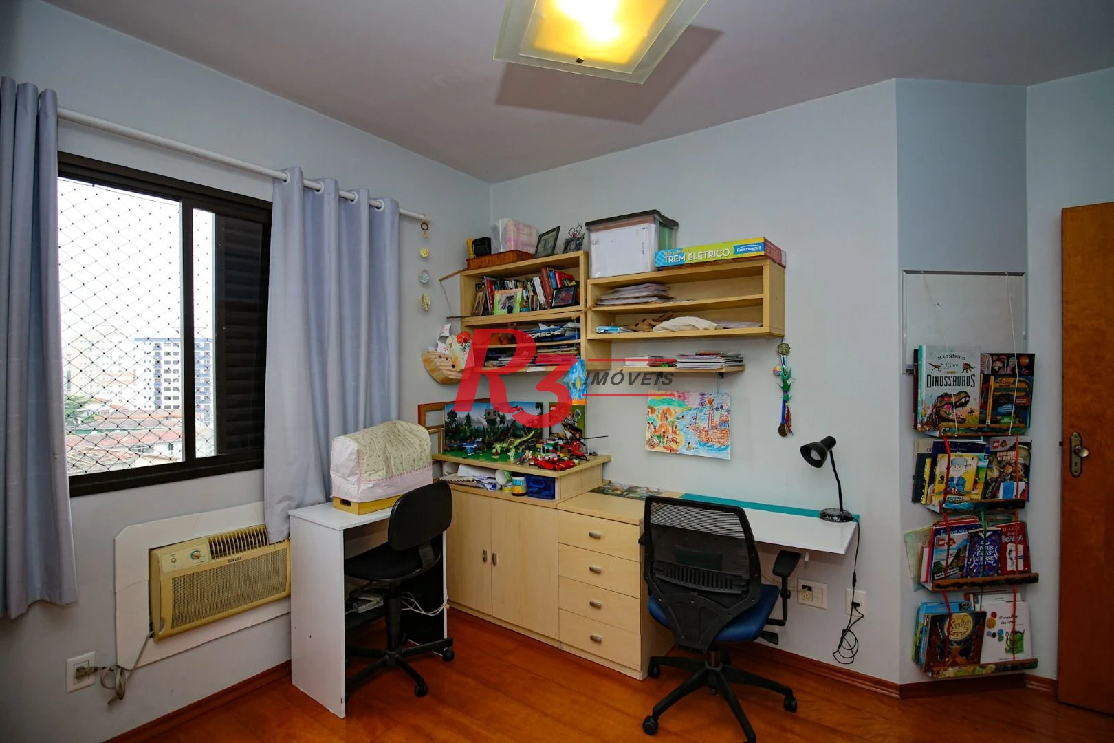 Apartamento com 2 dormitórios à venda, 77 m² por R$ 539.000,00 - Embaré - Santos/SP