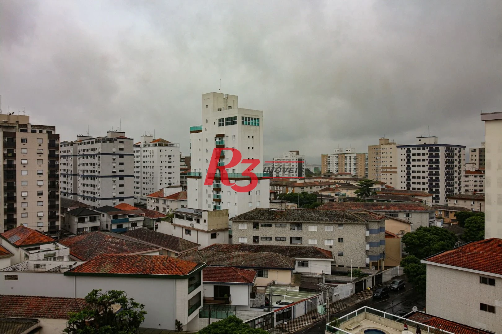 Apartamento com 2 dormitórios à venda, 77 m² por R$ 539.000,00 - Embaré - Santos/SP