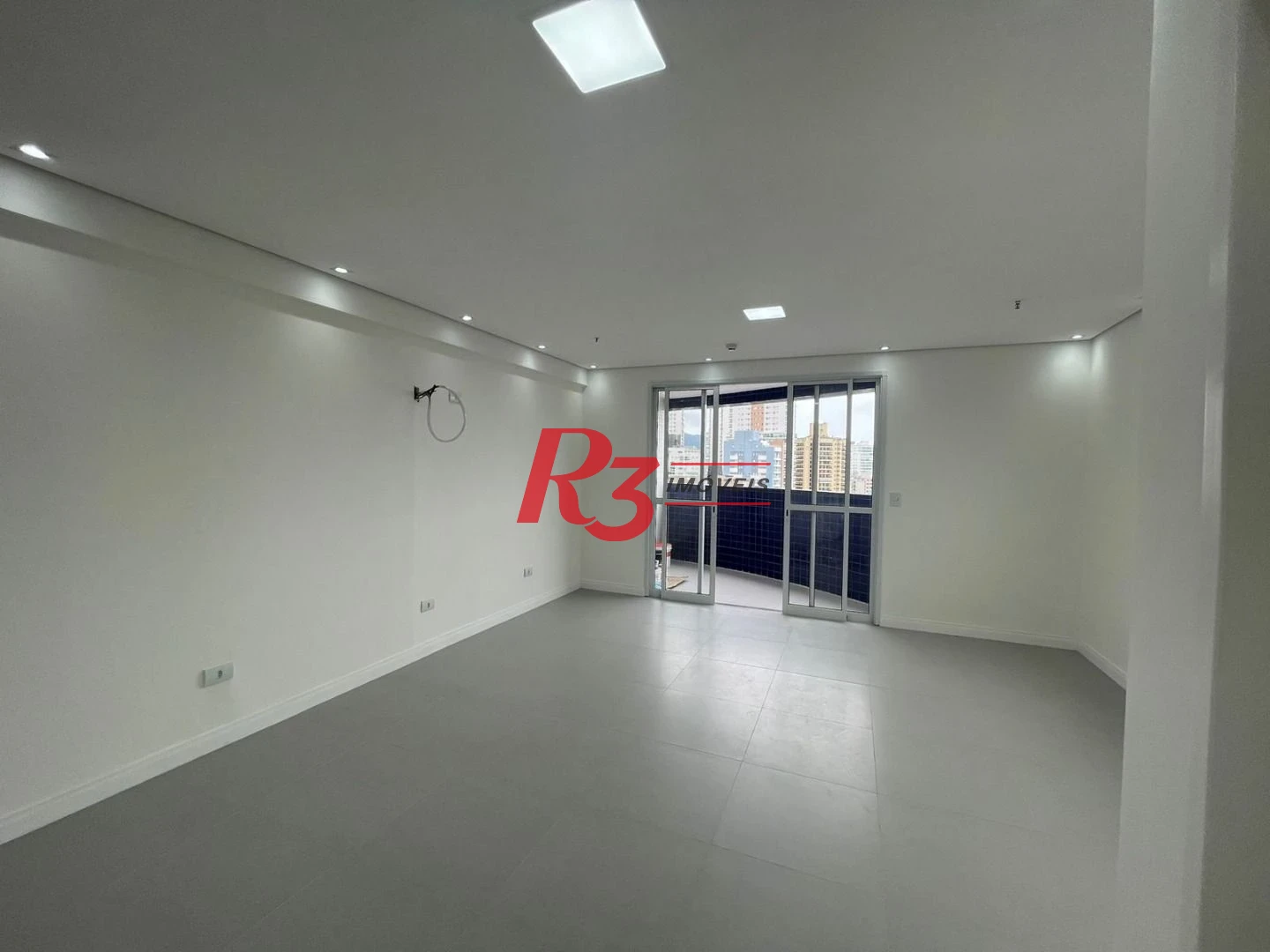 Sala à venda, 36 m² por R$ 470.000,00 - Ponta da Praia - Santos/SP