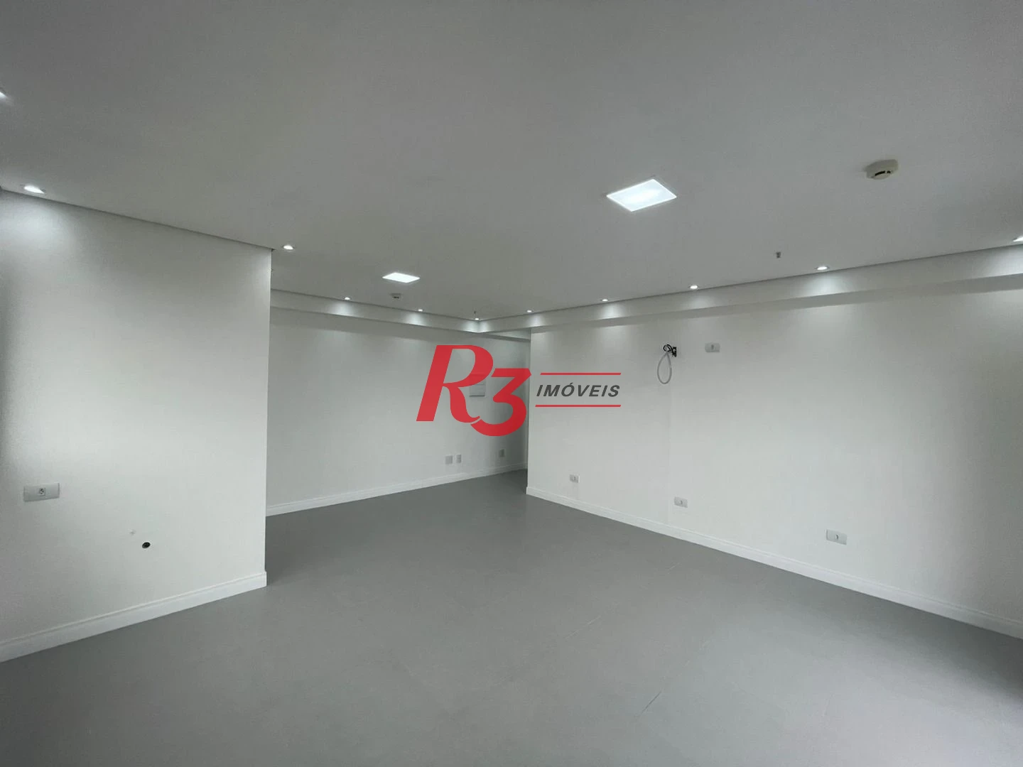 Sala à venda, 36 m² por R$ 470.000,00 - Ponta da Praia - Santos/SP