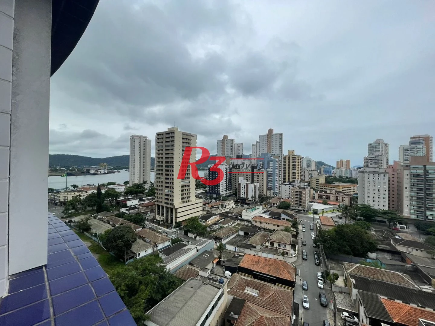 Sala à venda, 36 m² por R$ 470.000,00 - Ponta da Praia - Santos/SP