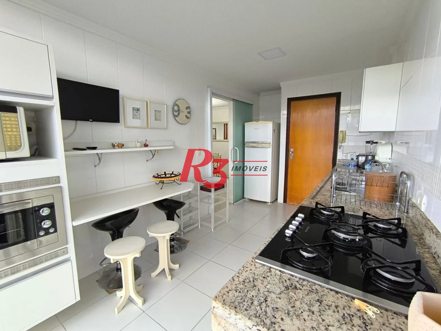 Apartamento com 2 dormitórios à venda, 138 m² por R$ 1.850.000,00 - Aparecida - Santos/SP
