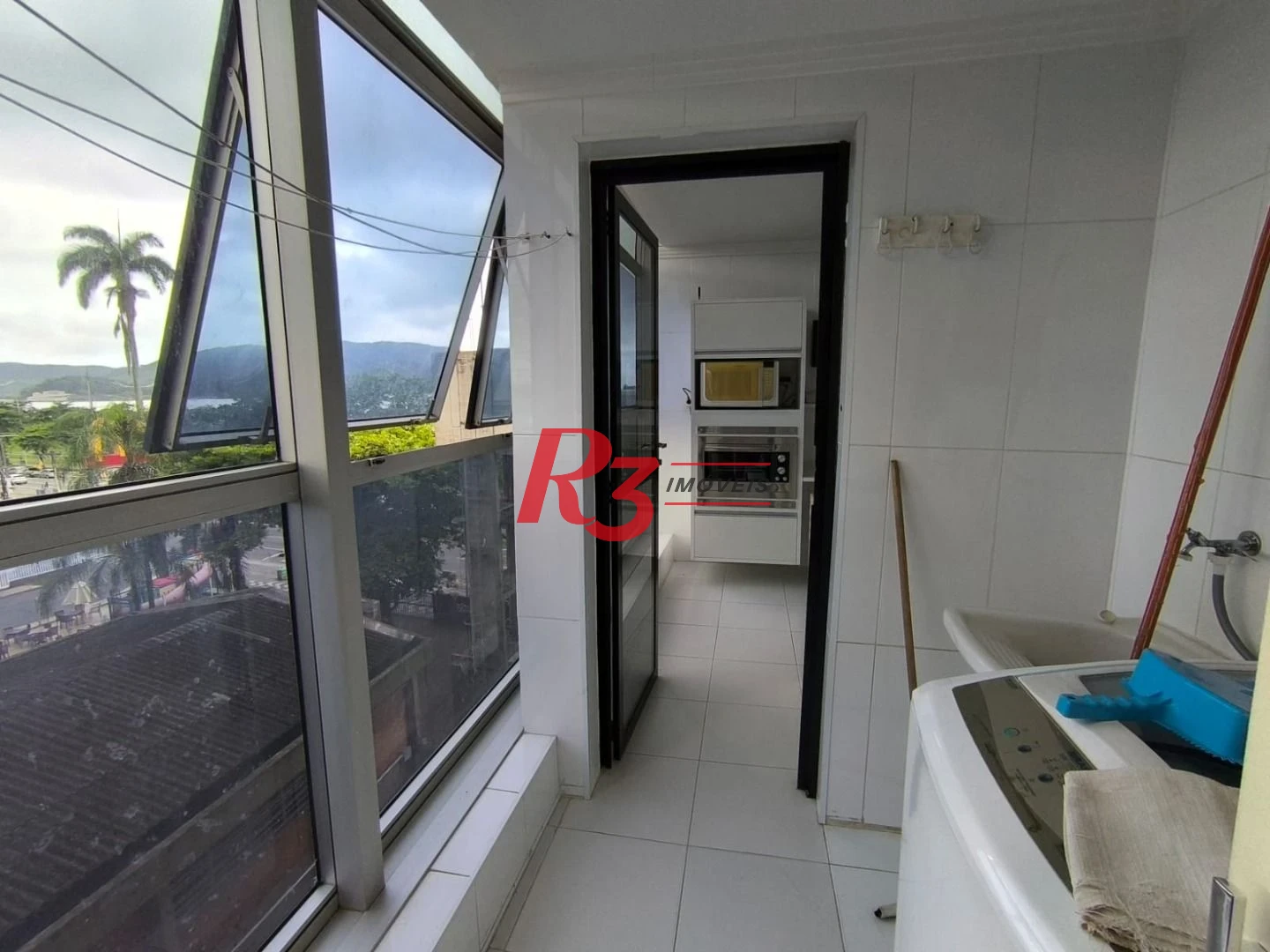 Apartamento com 2 dormitórios à venda, 138 m² por R$ 1.850.000,00 - Aparecida - Santos/SP