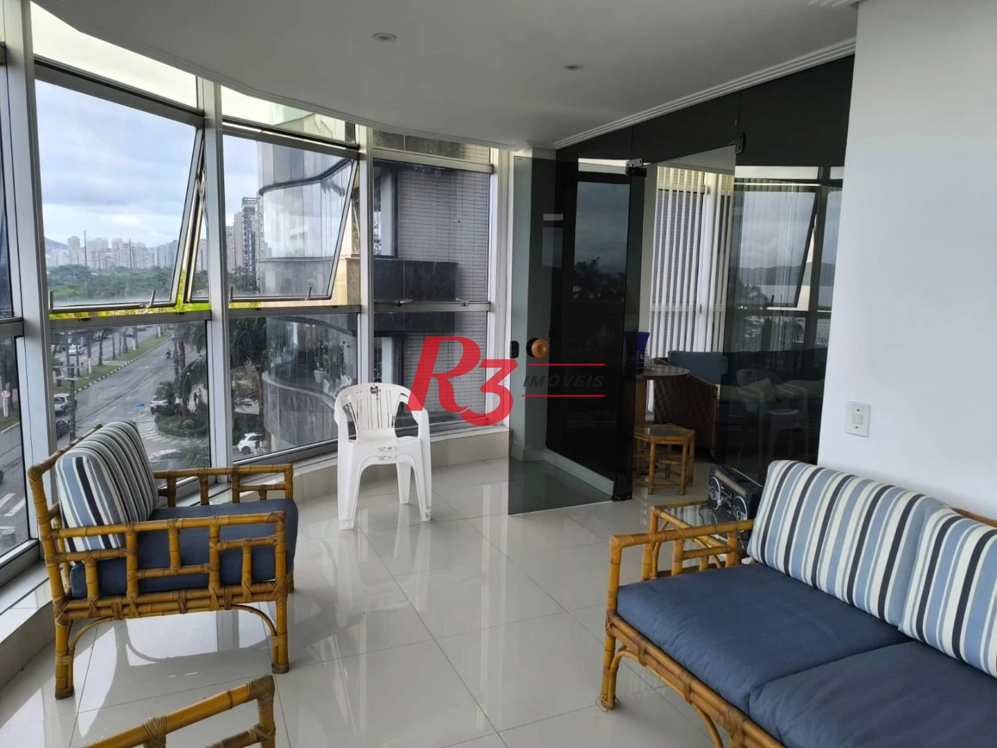 Apartamento com 2 dormitórios à venda, 138 m² por R$ 1.850.000,00 - Aparecida - Santos/SP