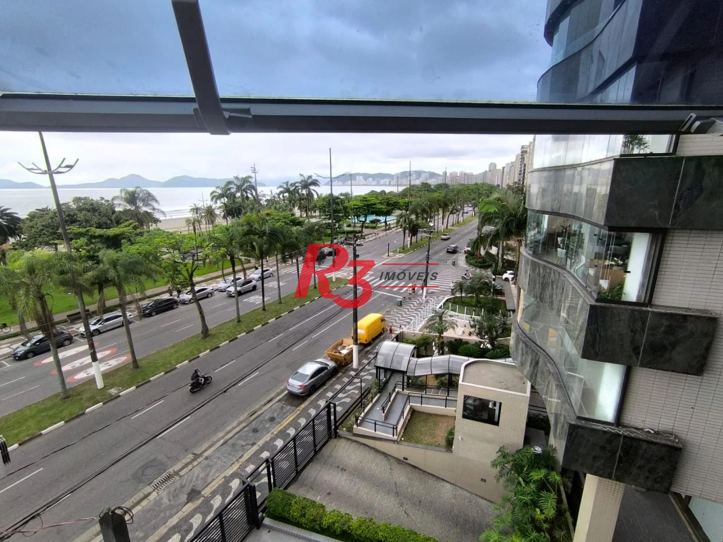 Apartamento com 2 dormitórios à venda, 138 m² por R$ 1.850.000,00 - Aparecida - Santos/SP