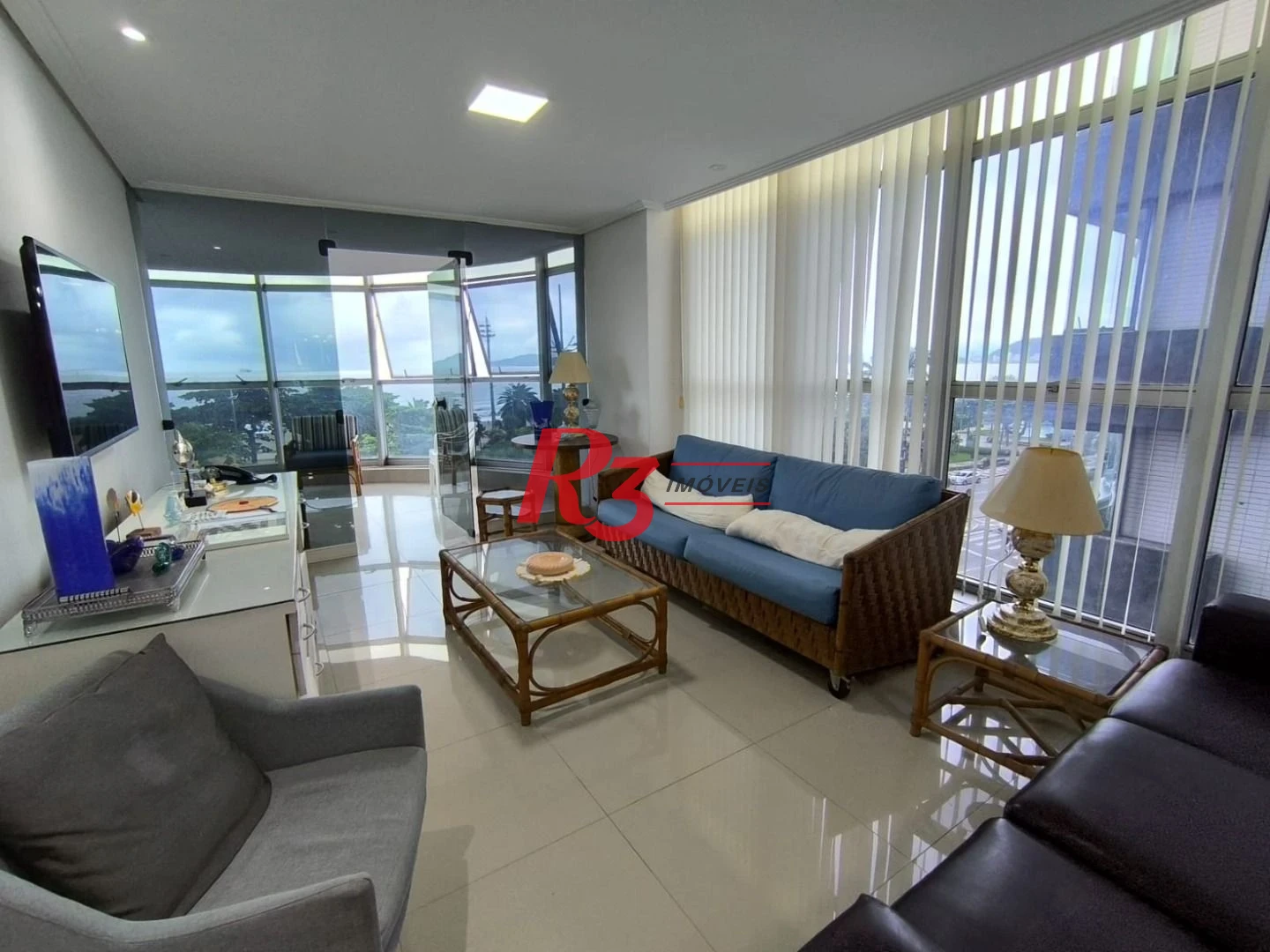 Apartamento com 2 dormitórios à venda, 138 m² por R$ 1.850.000,00 - Aparecida - Santos/SP