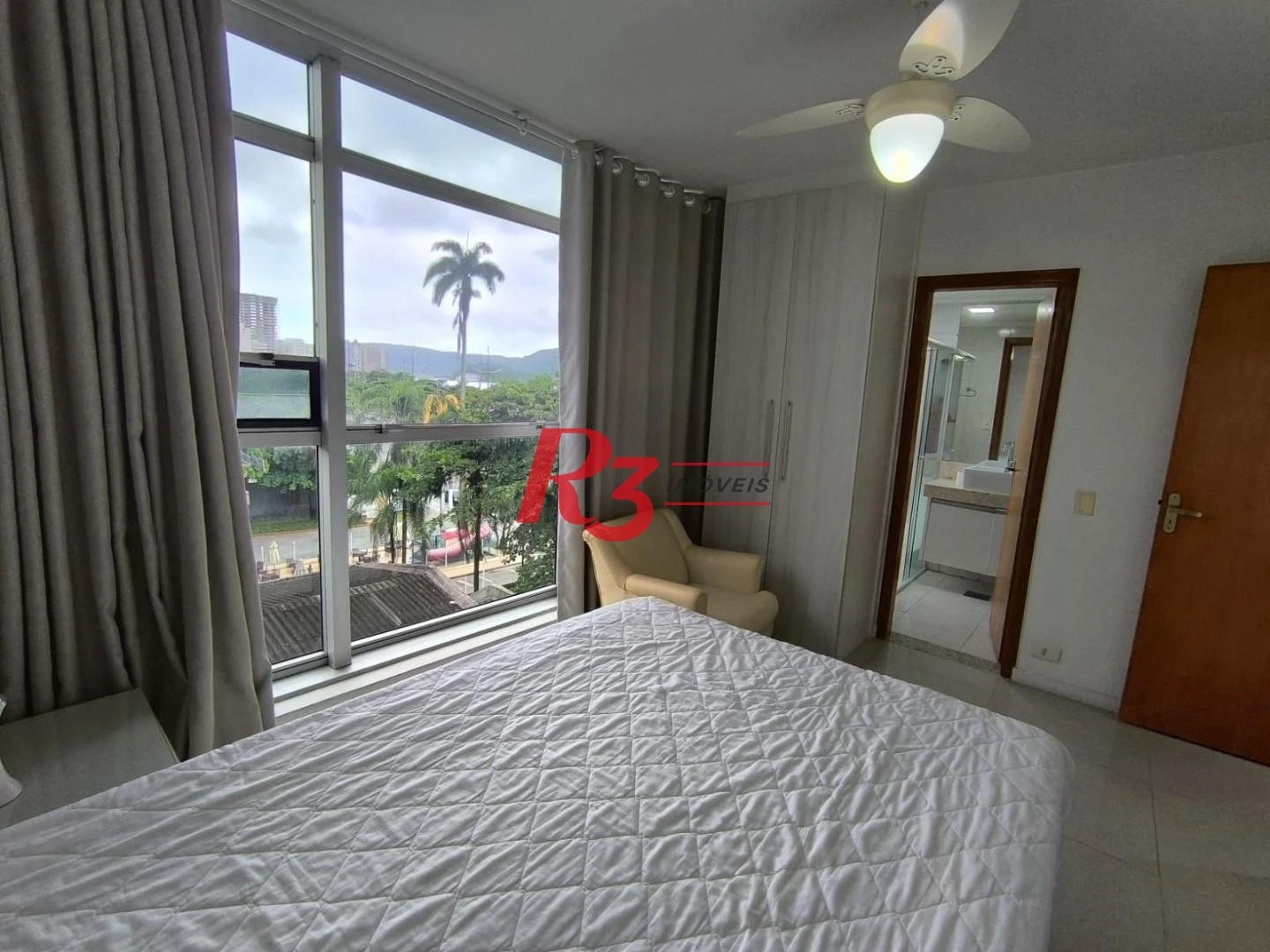 Apartamento com 2 dormitórios à venda, 138 m² por R$ 1.850.000,00 - Aparecida - Santos/SP