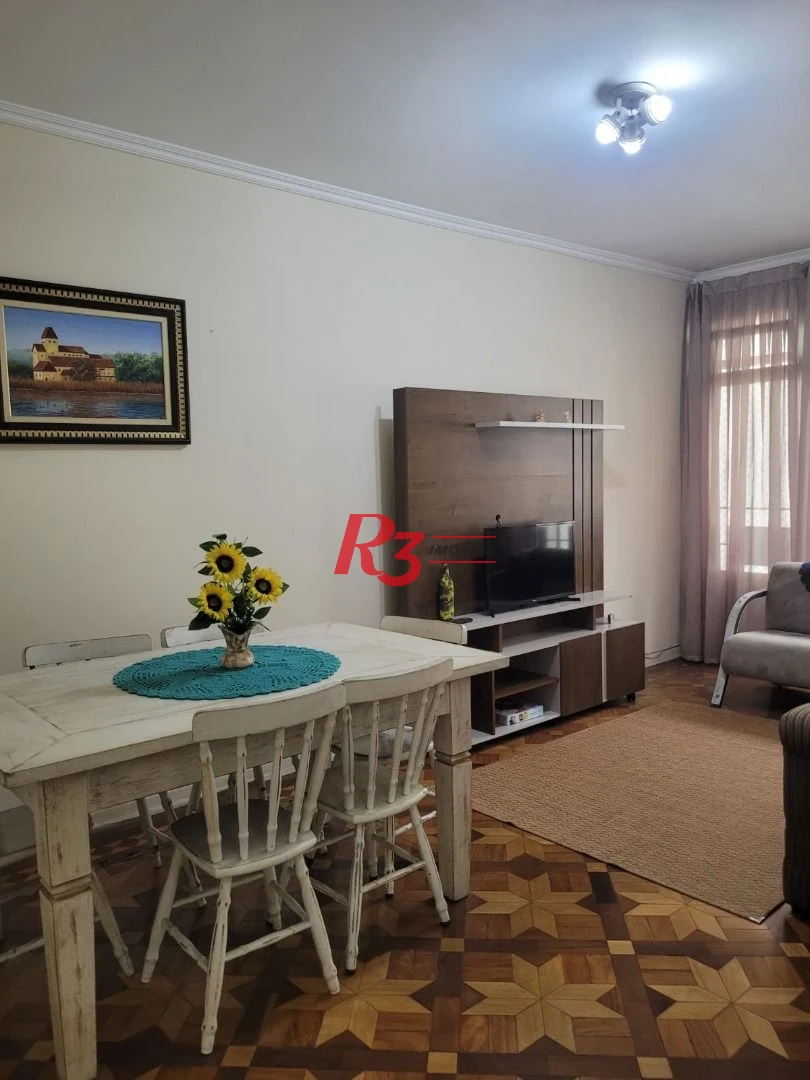 Apartamento com 2 dormitórios c Dependencia e Garagem Fechada