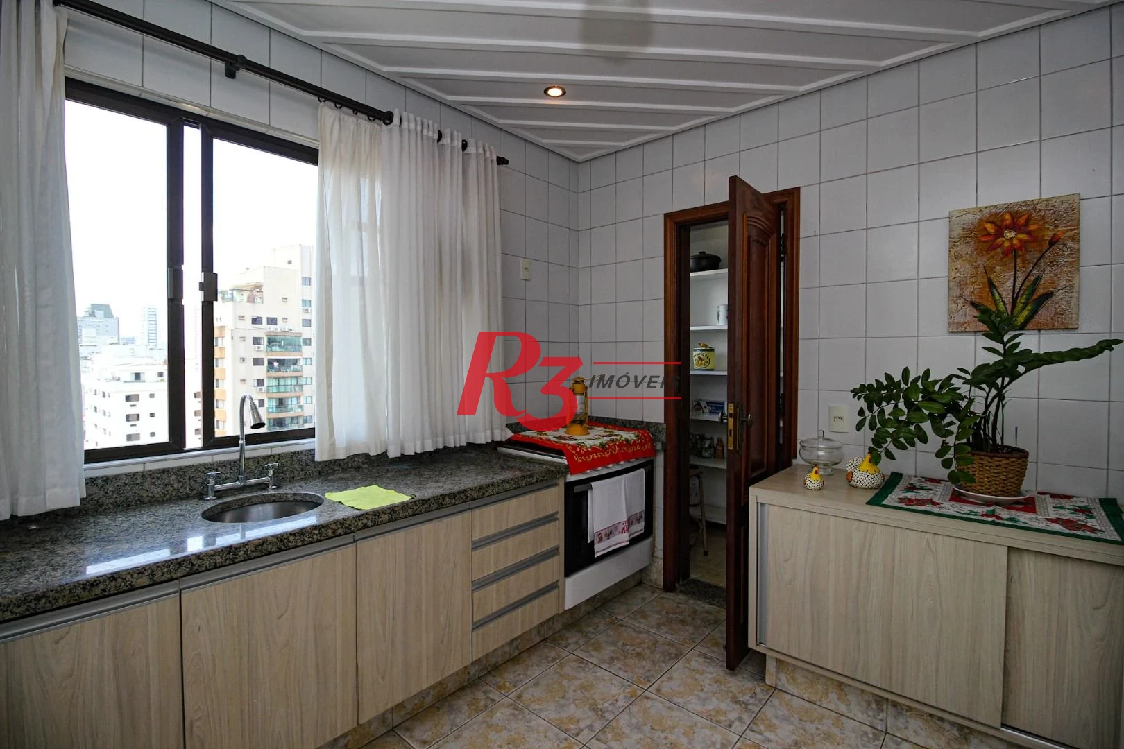 Cobertura à venda, 970 m² por R$ 10.000.000,00 - Gonzaga - Santos/SP