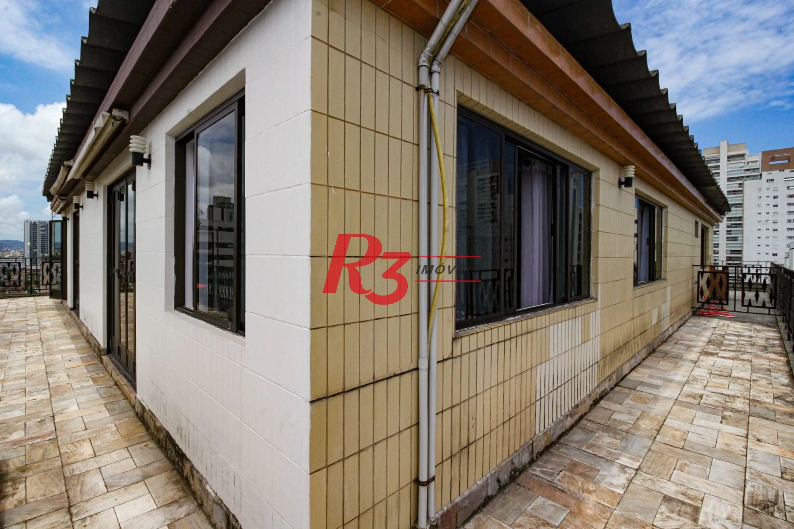 Cobertura à venda, 970 m² por R$ 10.000.000,00 - Gonzaga - Santos/SP