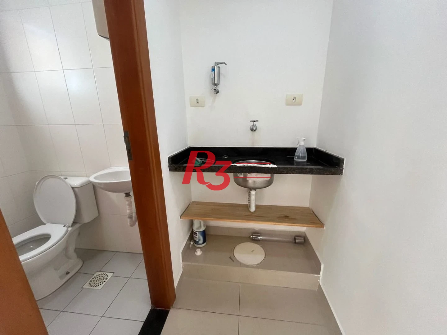 Sala, 51 m² - venda por R$ 350.000,00 ou aluguel por R$ 3.000,00/mês - Aparecida - Santos/SP