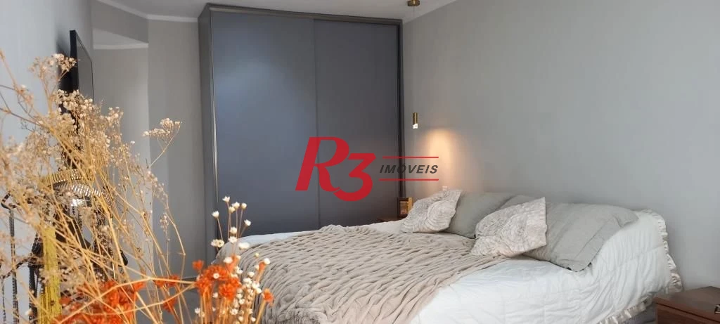 Casa com 6 dormitórios à venda, 400 m² por R$ 4.500.000,00 - Acapulco - Guarujá/SP