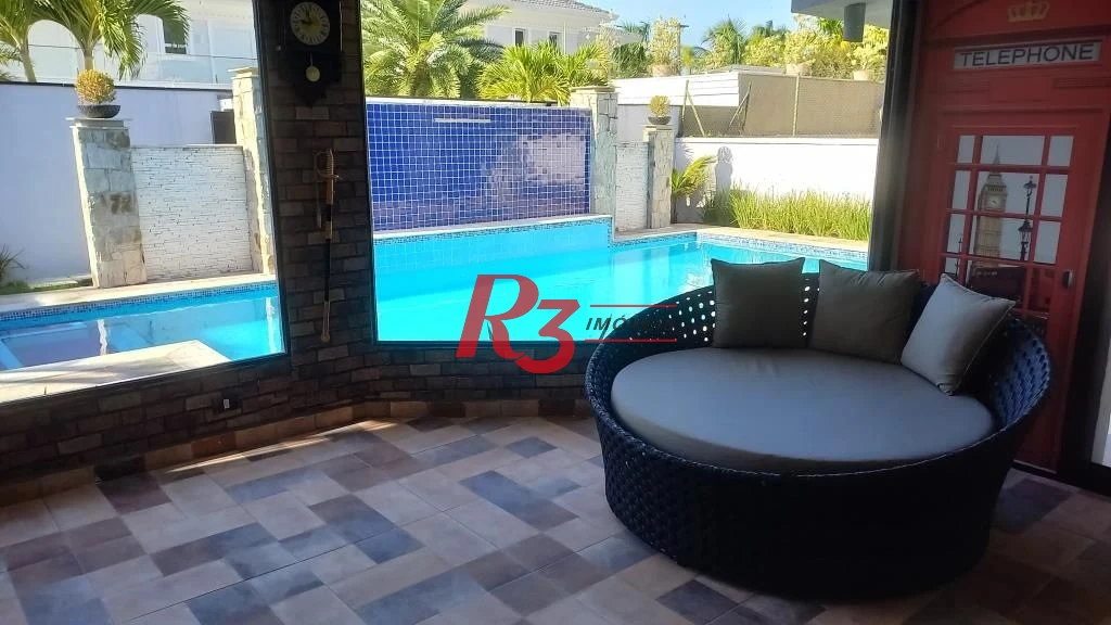Casa com 6 dormitórios à venda, 400 m² por R$ 4.500.000,00 - Acapulco - Guarujá/SP