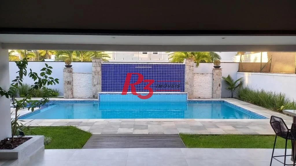 Casa com 6 dormitórios à venda, 400 m² por R$ 4.500.000,00 - Acapulco - Guarujá/SP