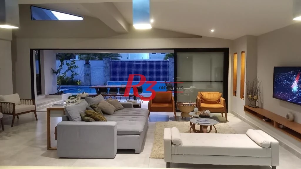 Casa com 6 dormitórios à venda, 400 m² por R$ 4.500.000,00 - Acapulco - Guarujá/SP