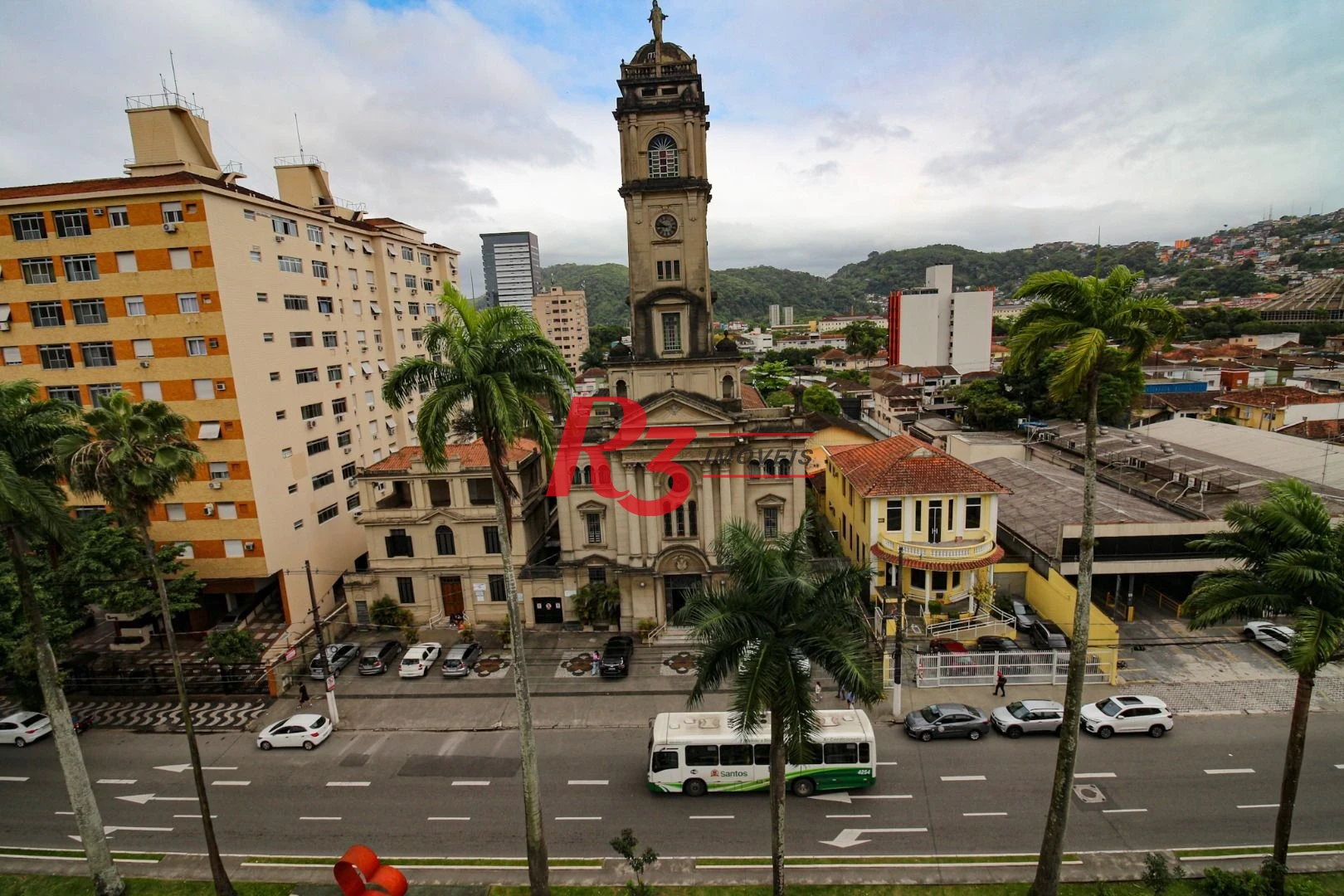 Sala para alugar, 121 m² por R$ 5.000,00/mês - Vila Mathias - Santos/SP