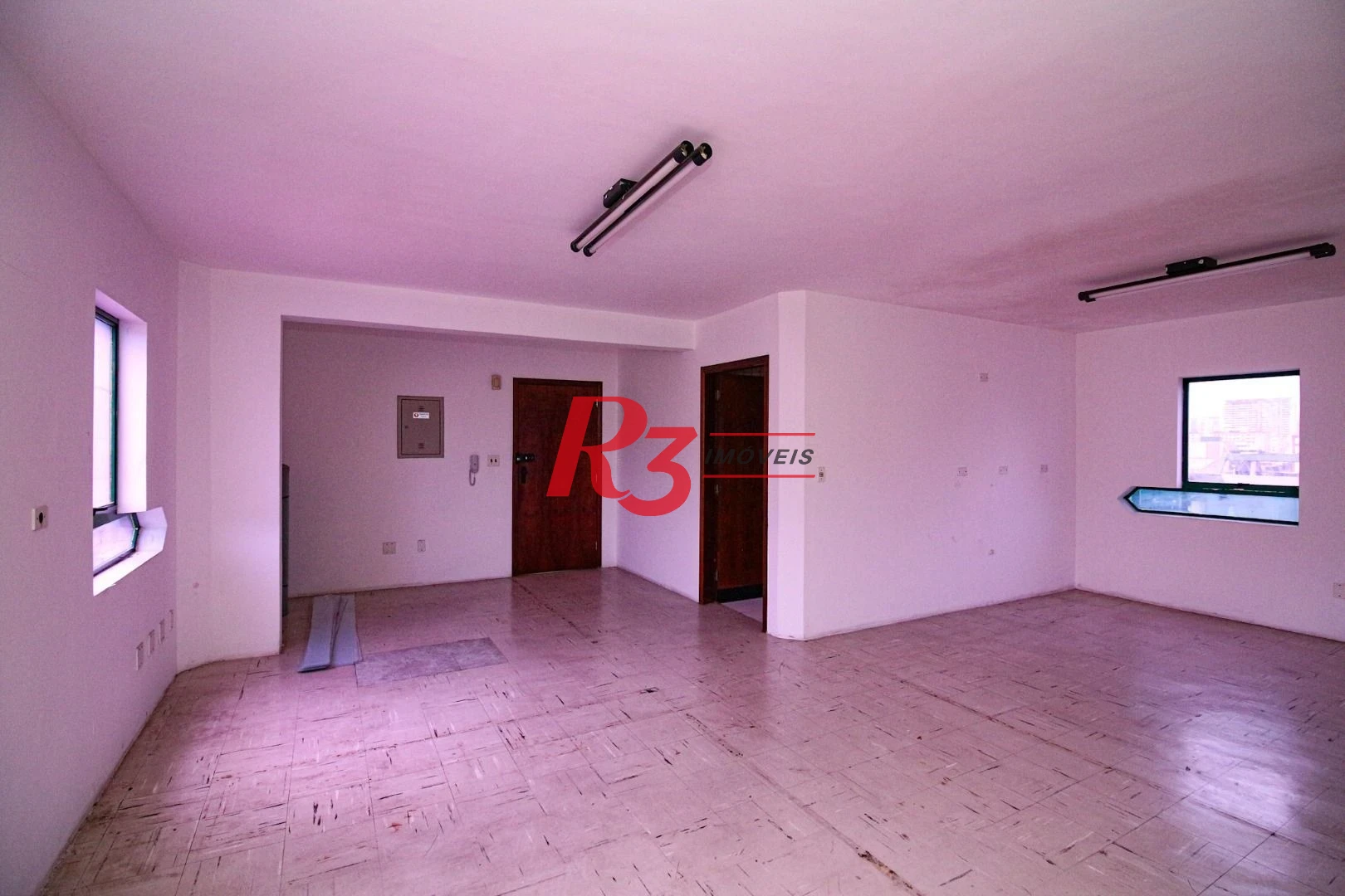 Sala para alugar, 121 m² por R$ 5.000,00/mês - Vila Mathias - Santos/SP