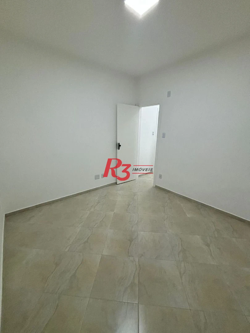 Apartamento com 2 dormitórios à venda, 71 m² por R$ 270.000,00 - Vila Matias - Santos/SP