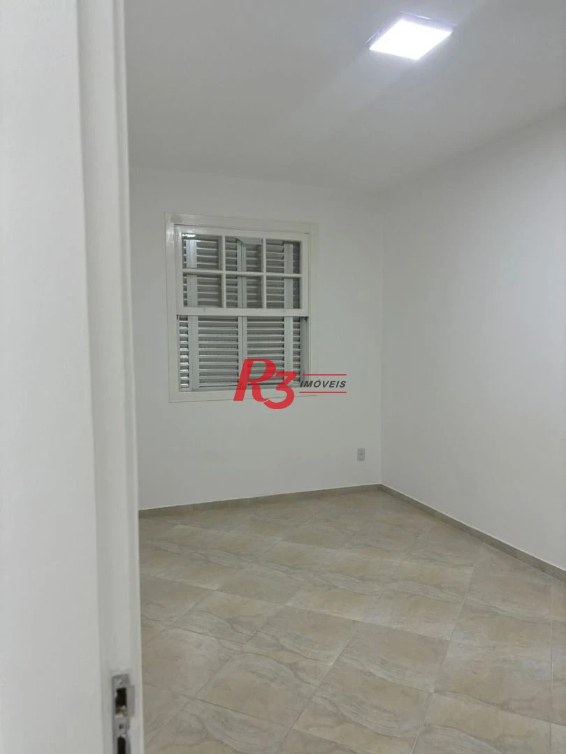 Apartamento com 2 dormitórios à venda, 71 m² por R$ 270.000,00 - Vila Matias - Santos/SP
