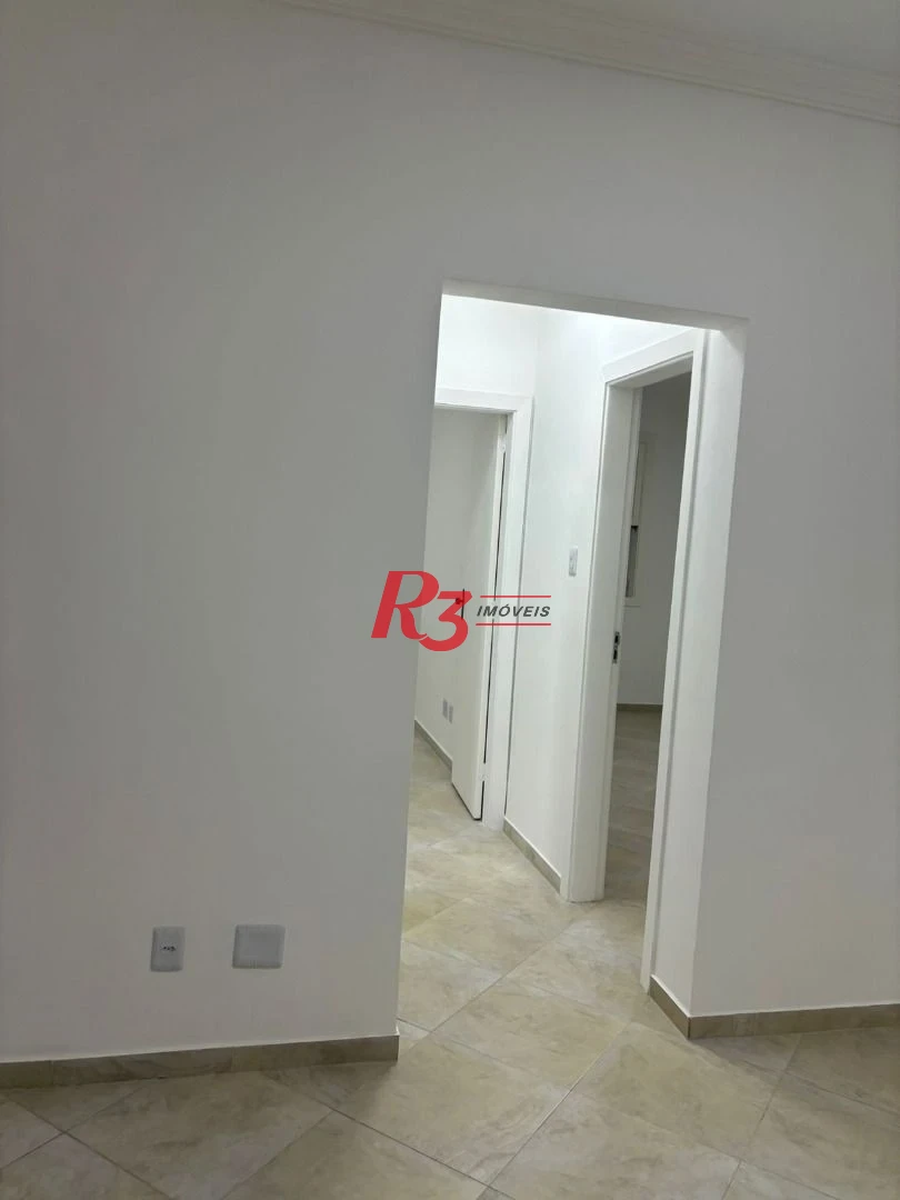 Apartamento com 2 dormitórios à venda, 71 m² por R$ 270.000,00 - Vila Matias - Santos/SP