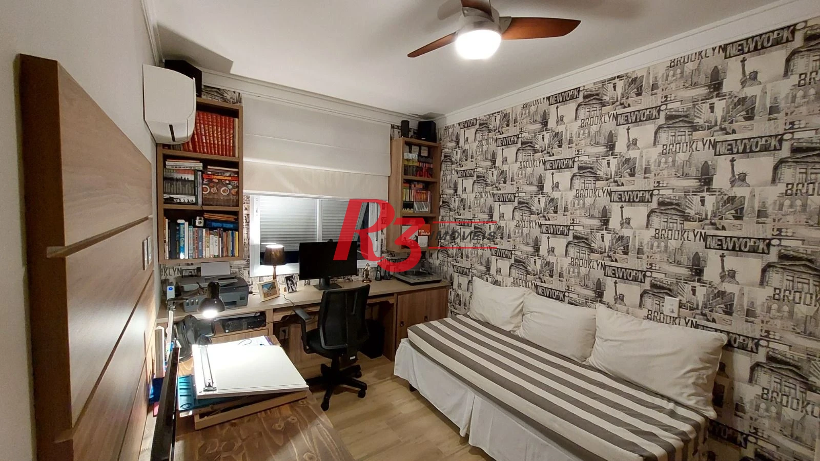 Apartamento com 3 dormitórios à venda, 130 m² por R$ 1.280.000,00 - Gonzaga - Santos/SP
