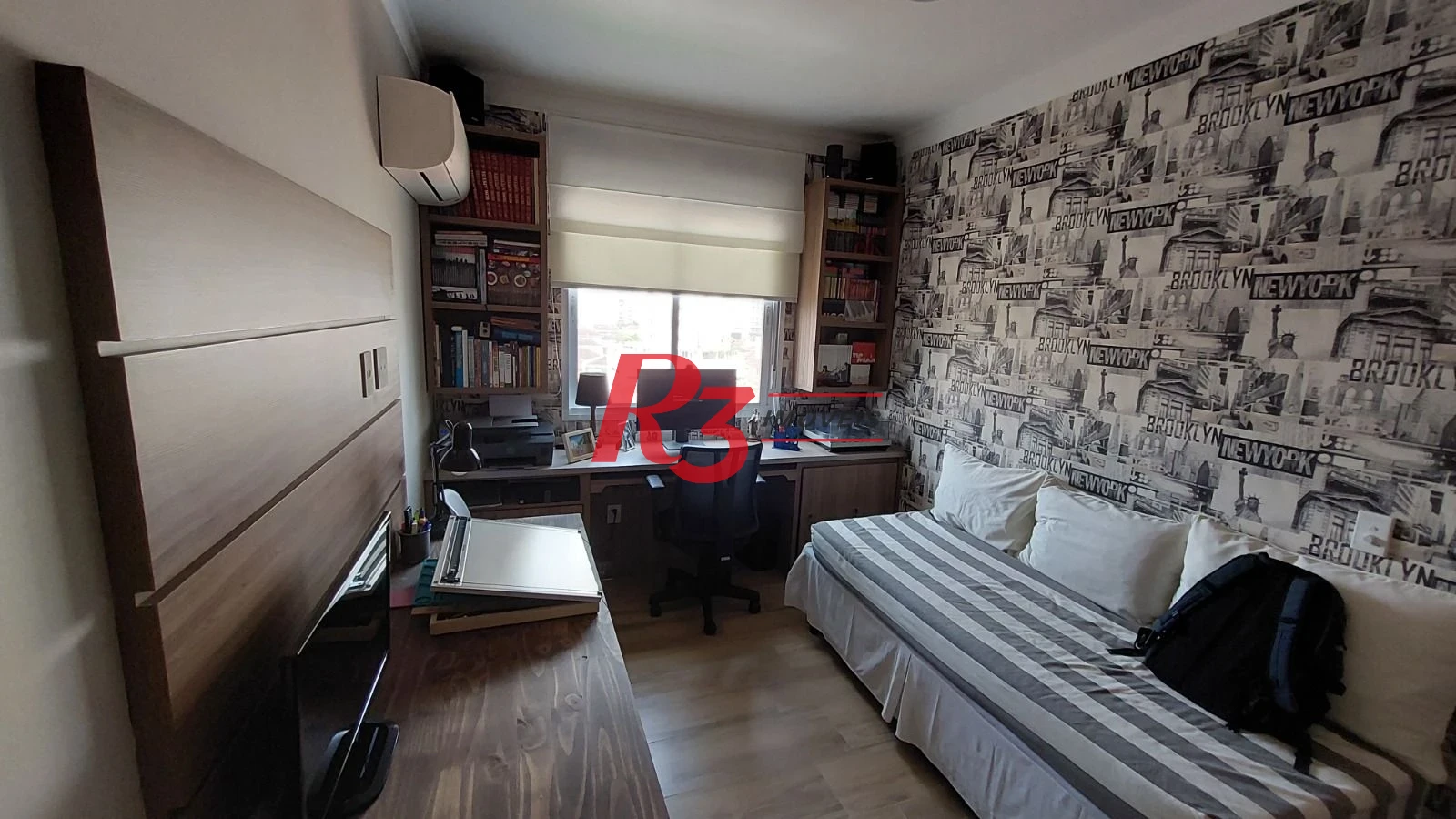 Apartamento com 3 dormitórios à venda, 130 m² por R$ 1.280.000,00 - Gonzaga - Santos/SP