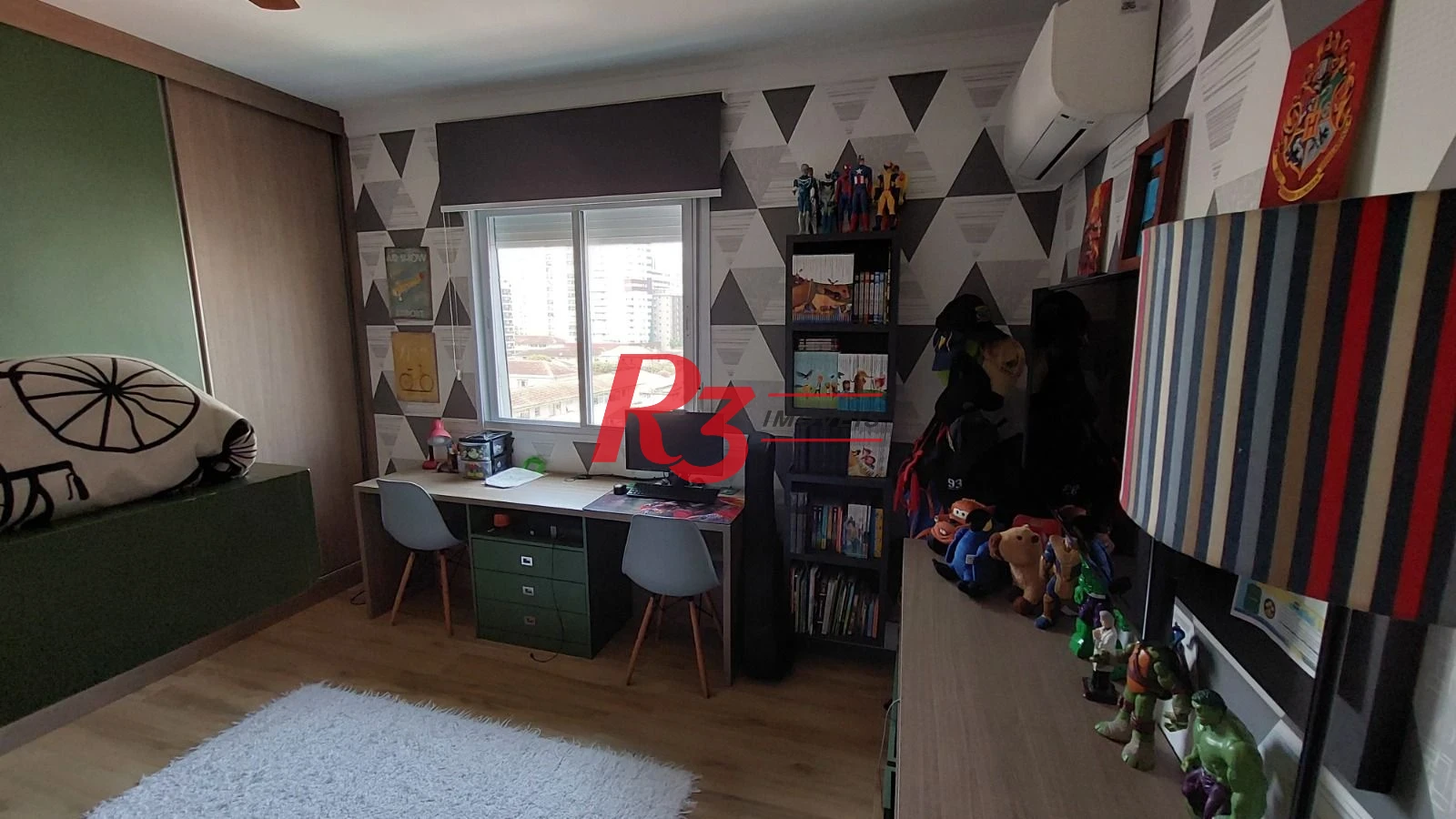 Apartamento com 3 dormitórios à venda, 130 m² por R$ 1.280.000,00 - Gonzaga - Santos/SP