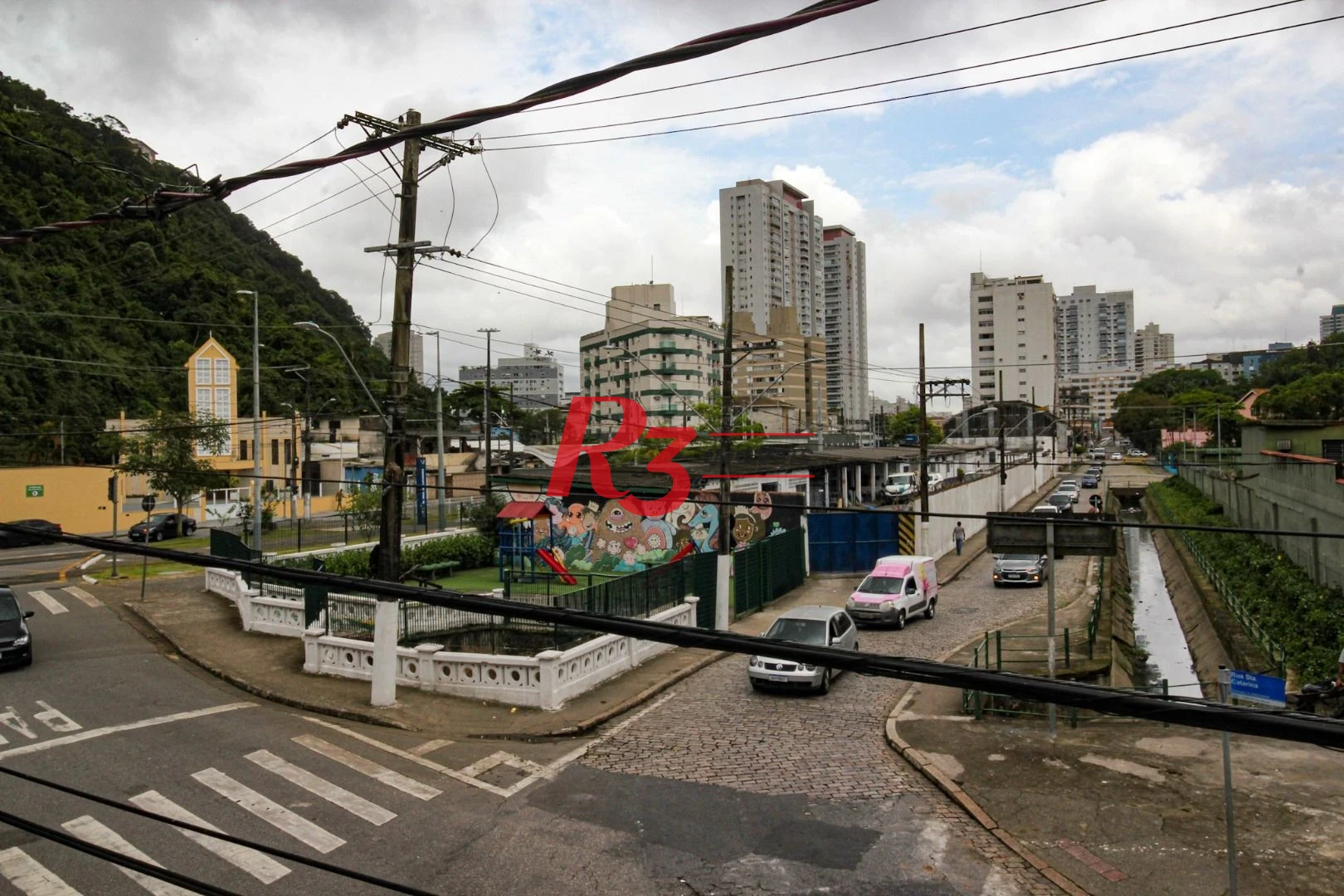 Casa para alugar, 110 m² por R$ 8.000,02/mês - José Menino - Santos/SP