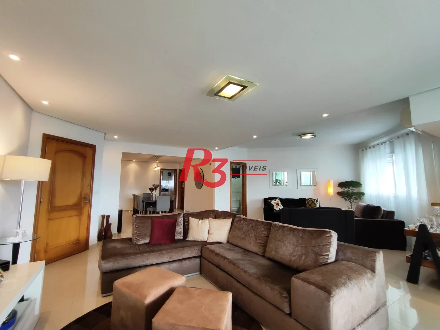 R3 REAL ESTATE VENDE! Apartamento andar alto com Vista Mar 3 dormitórios à venda, 199 m² por R$ 2.765.000 - Ponta da Praia - Santos/SP