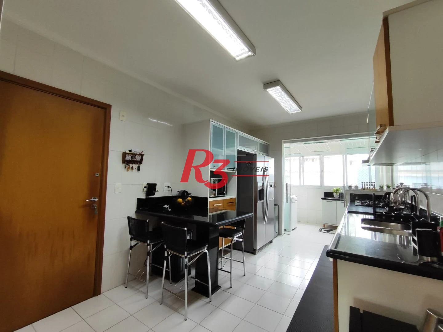 R3 REAL ESTATE VENDE! Apartamento andar alto com Vista Mar 3 dormitórios à venda, 199 m² por R$ 2.765.000 - Ponta da Praia - Santos/SP