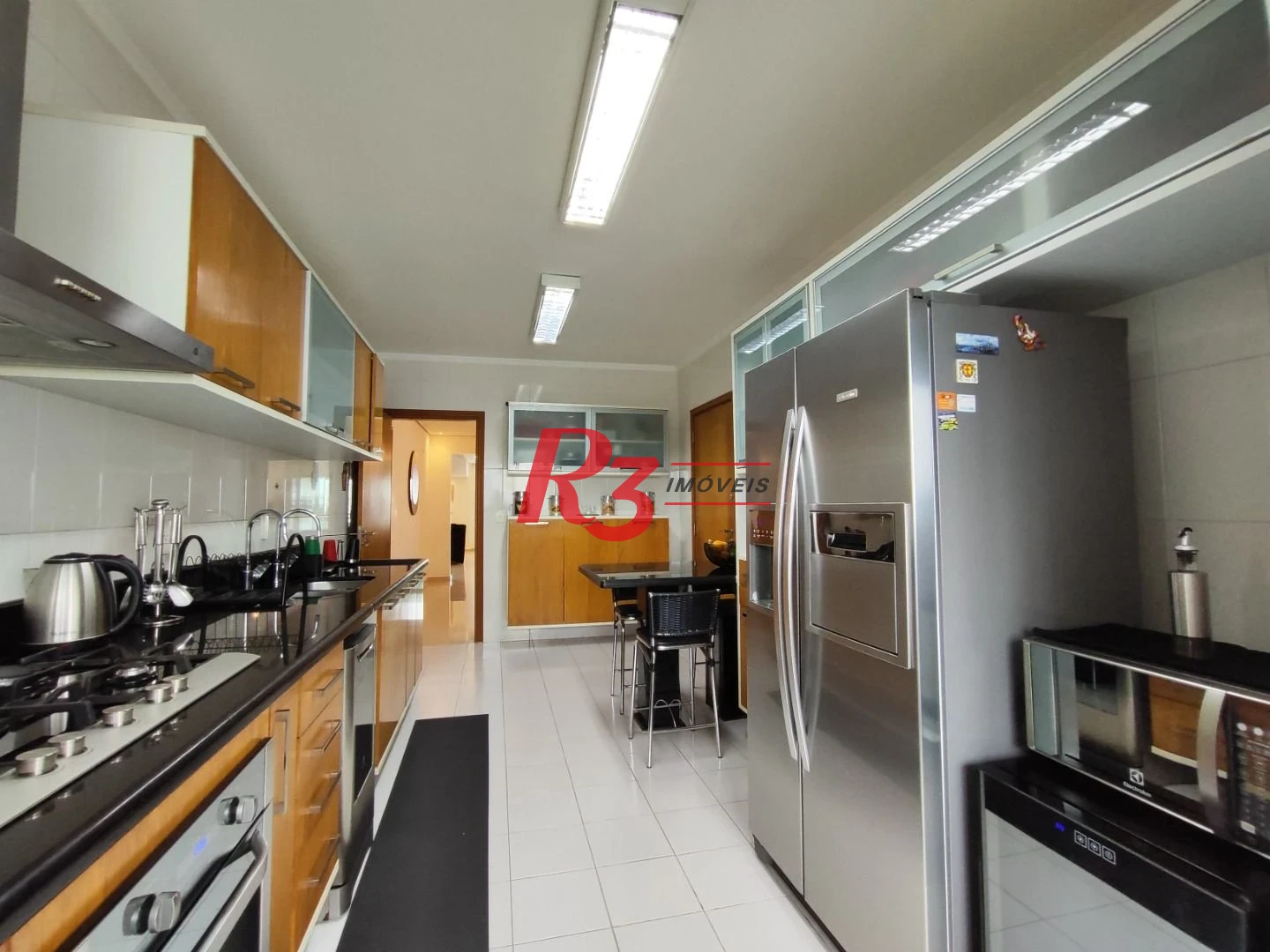 R3 REAL ESTATE VENDE! Apartamento andar alto com Vista Mar 3 dormitórios à venda, 199 m² por R$ 2.765.000 - Ponta da Praia - Santos/SP