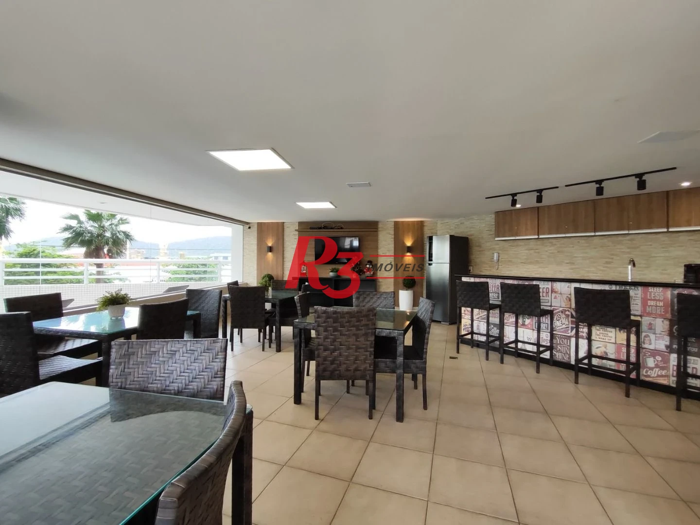 R3 REAL ESTATE VENDE! Apartamento andar alto com Vista Mar 3 dormitórios à venda, 199 m² por R$ 2.765.000 - Ponta da Praia - Santos/SP