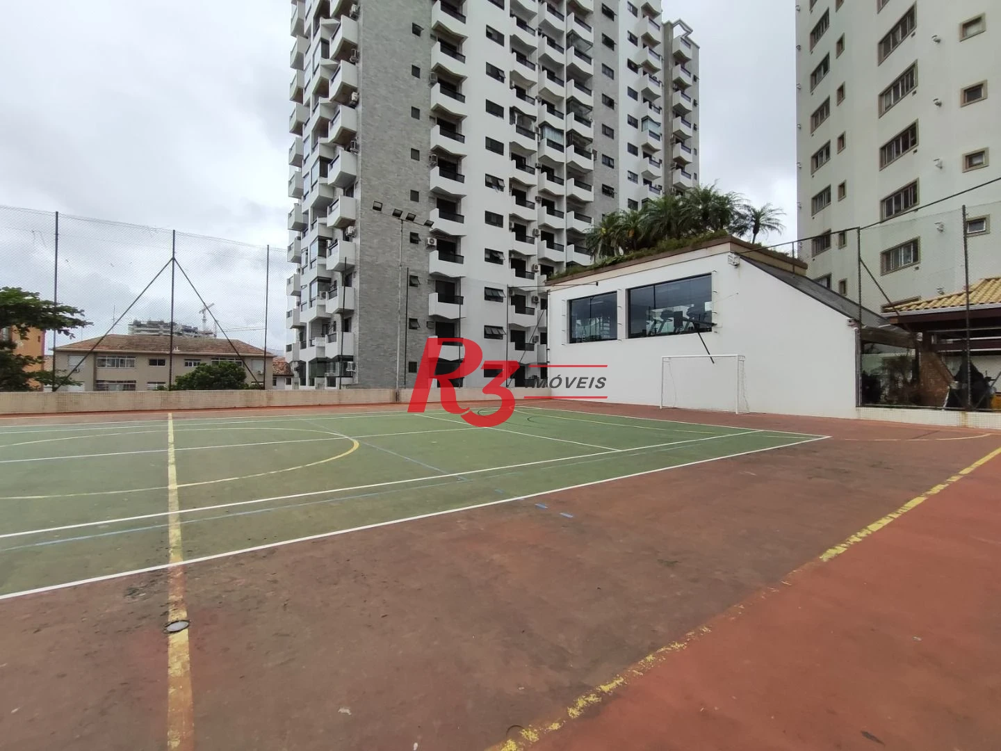 R3 REAL ESTATE VENDE! Apartamento andar alto com Vista Mar 3 dormitórios à venda, 199 m² por R$ 2.765.000 - Ponta da Praia - Santos/SP