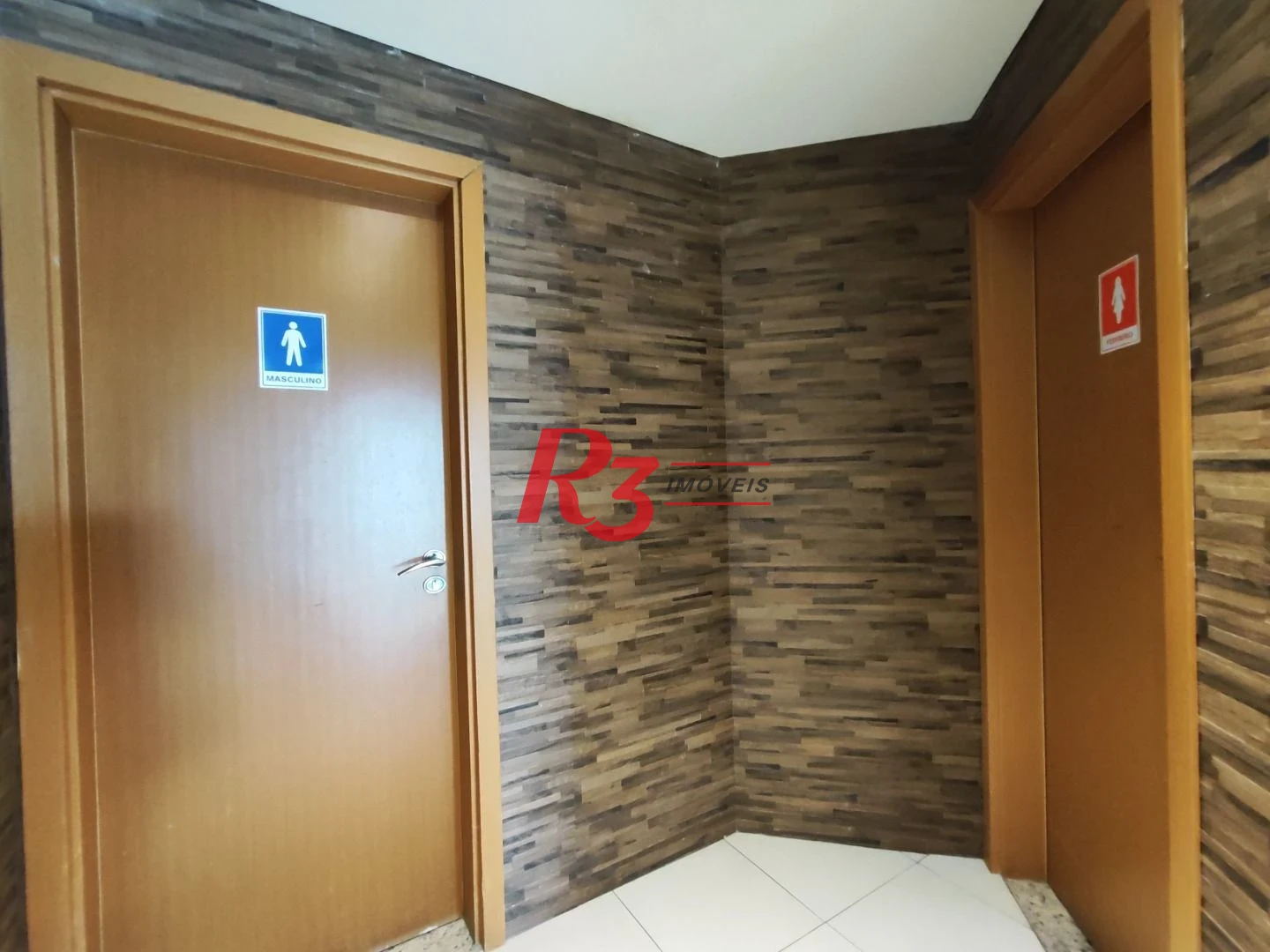 R3 REAL ESTATE VENDE! Apartamento andar alto com Vista Mar 3 dormitórios à venda, 199 m² por R$ 2.765.000 - Ponta da Praia - Santos/SP