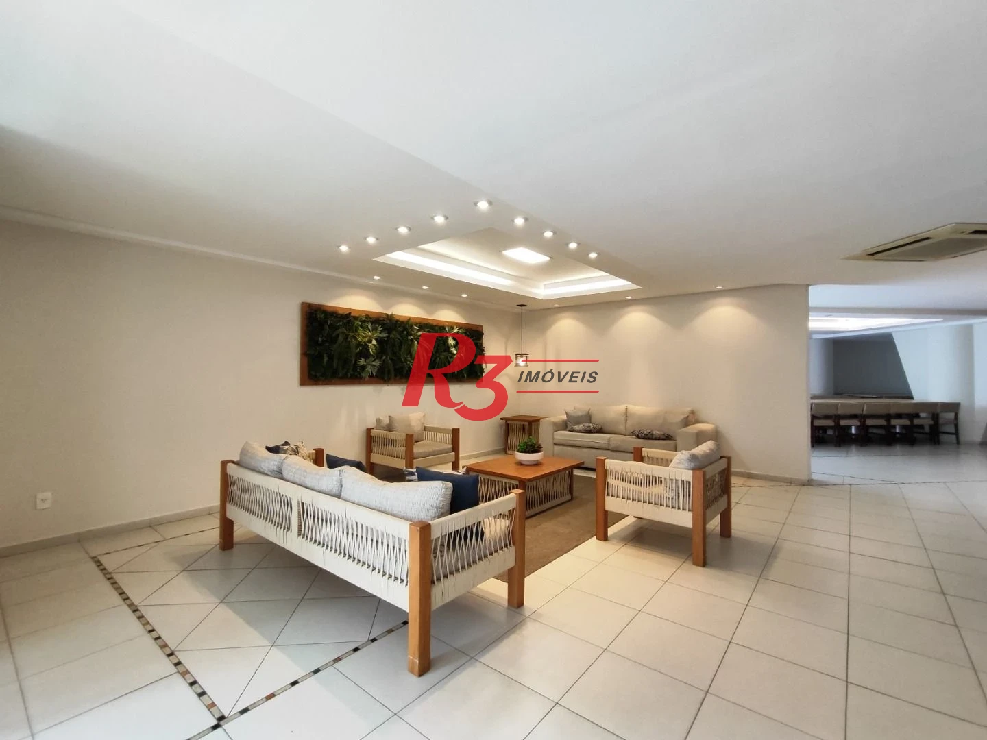 R3 REAL ESTATE VENDE! Apartamento andar alto com Vista Mar 3 dormitórios à venda, 199 m² por R$ 2.765.000 - Ponta da Praia - Santos/SP