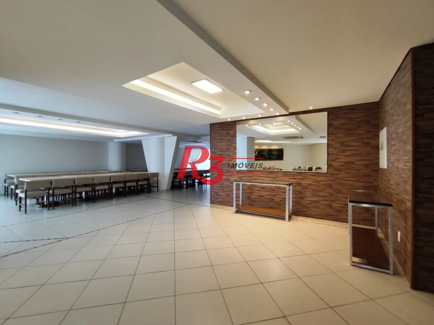 R3 REAL ESTATE VENDE! Apartamento andar alto com Vista Mar 3 dormitórios à venda, 199 m² por R$ 2.765.000 - Ponta da Praia - Santos/SP