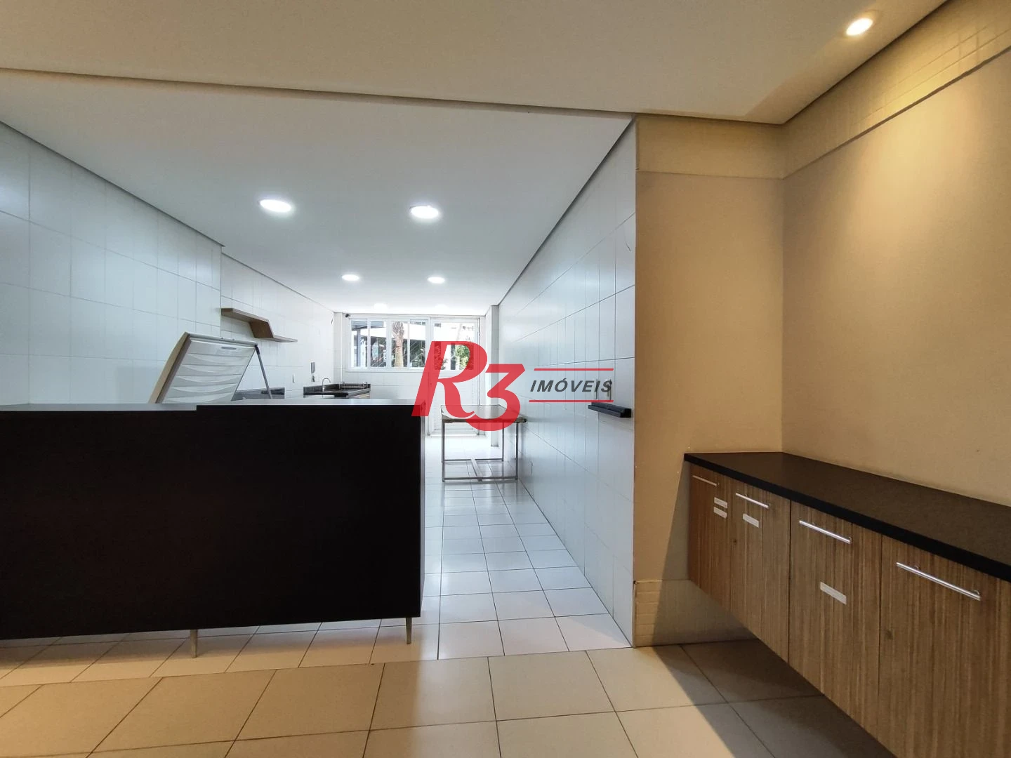 R3 REAL ESTATE VENDE! Apartamento andar alto com Vista Mar 3 dormitórios à venda, 199 m² por R$ 2.765.000 - Ponta da Praia - Santos/SP