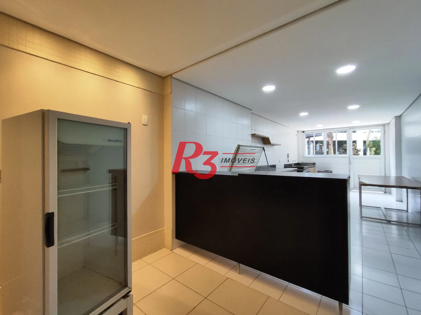 R3 REAL ESTATE VENDE! Apartamento andar alto com Vista Mar 3 dormitórios à venda, 199 m² por R$ 2.765.000 - Ponta da Praia - Santos/SP