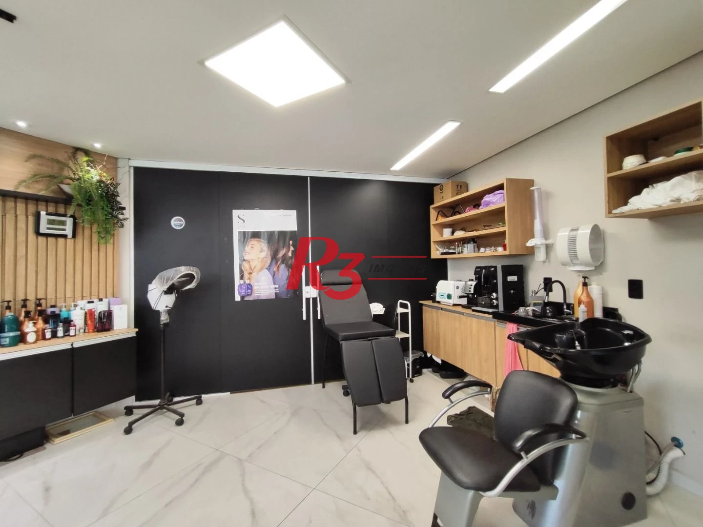 R3 REAL ESTATE VENDE! Apartamento andar alto com Vista Mar 3 dormitórios à venda, 199 m² por R$ 2.765.000 - Ponta da Praia - Santos/SP