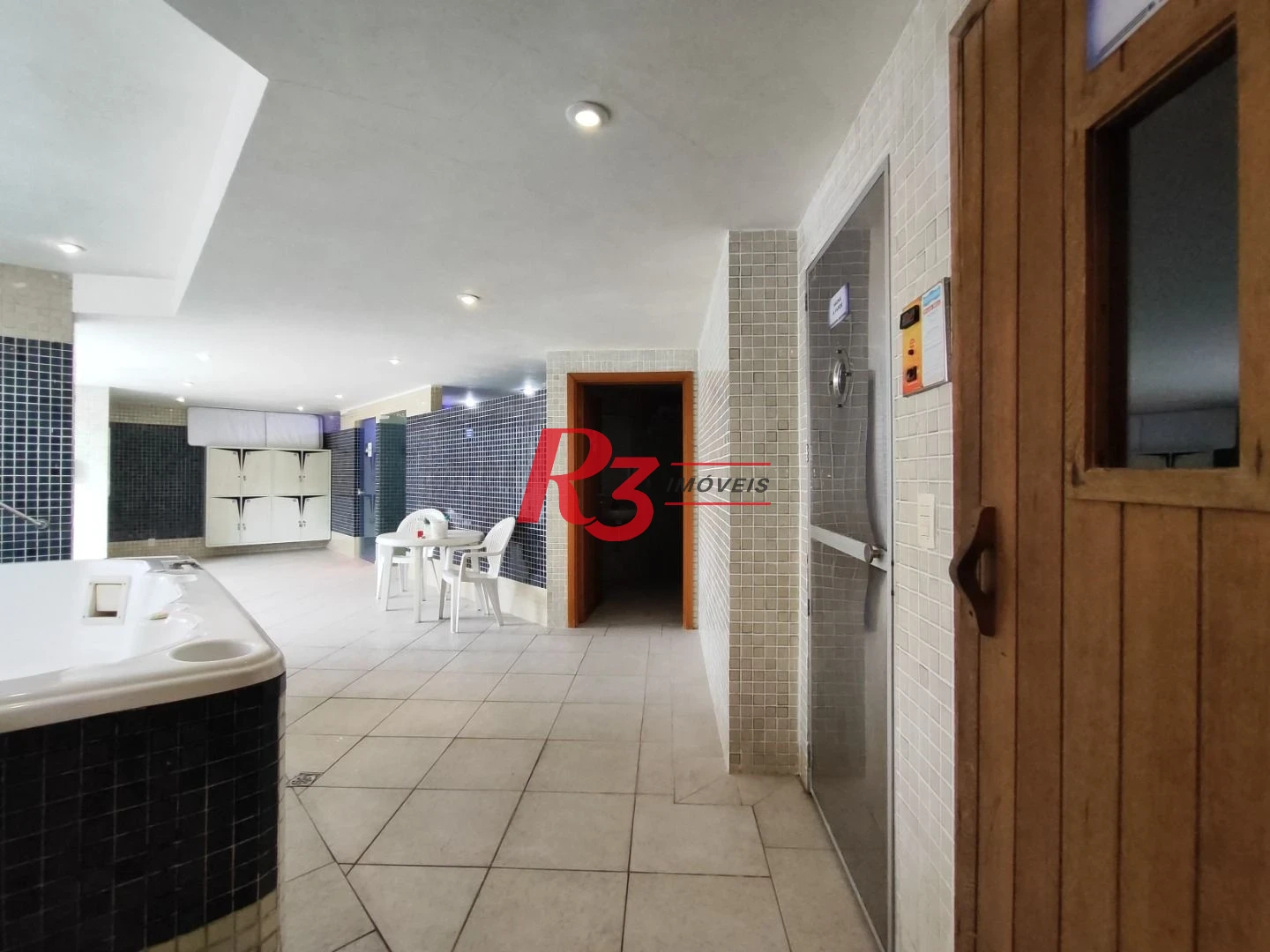 R3 REAL ESTATE VENDE! Apartamento andar alto com Vista Mar 3 dormitórios à venda, 199 m² por R$ 2.765.000 - Ponta da Praia - Santos/SP